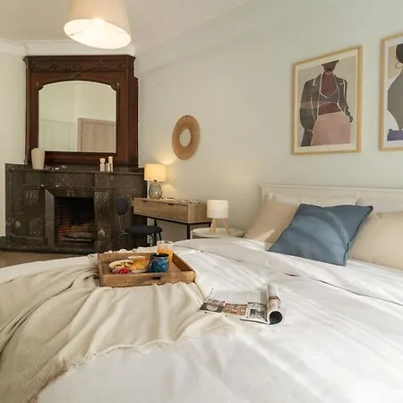 Apartment Spacious In The Heart Of