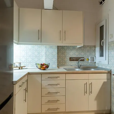 Spacious In The Heart Of Apartment